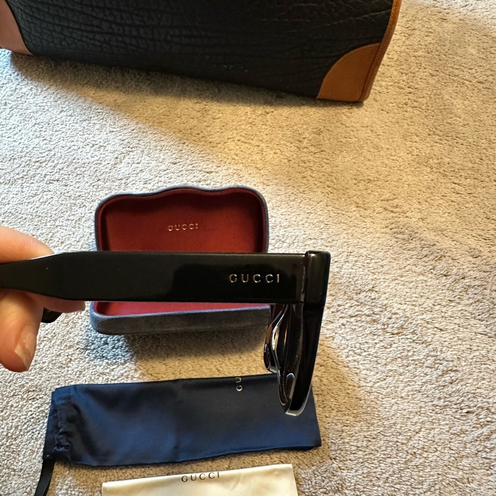 NWOT Gucci Sunglasses - Picture 6 of 7